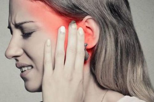 Cảnh giác với áp xe não do viêm tai xương chũm