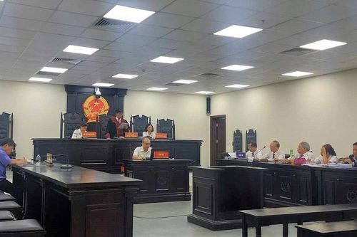 Cựu luật sư nhận án tù vì xúc phạm đồng nghiệp