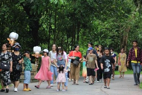 Phú Quốc quyết tâm làm sạch môi trường du lịch để đón khách