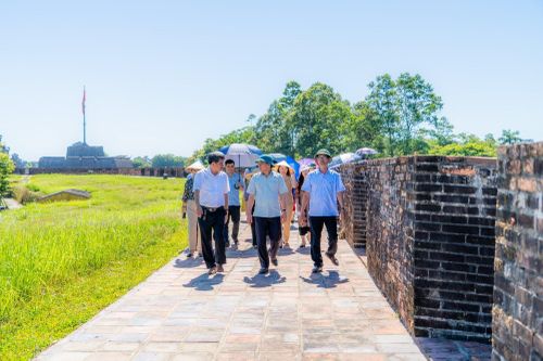 Ủy ban Văn hóa - Giáo dục của Quốc hội khảo sát tại Di sản Huế: Kiến nghị nhiều nội dung về sửa đổi Luật Di sản văn hóa