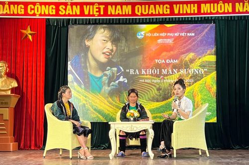 'Ra khỏi màn sương' để tìm hạnh phúc