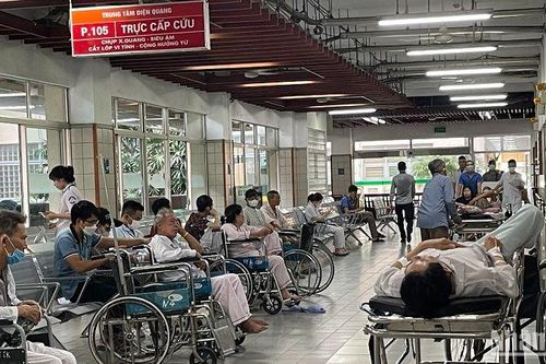 Giá viện phí tính đúng, tính đủ: Người dân hưởng lợi gì?