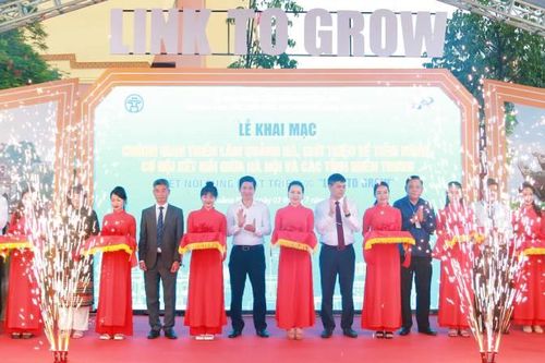 Khai mạc hội chợ hàng công nghiệp nông thôn khu vực Bắc Trung bộ-Quảng Bình năm 2023
