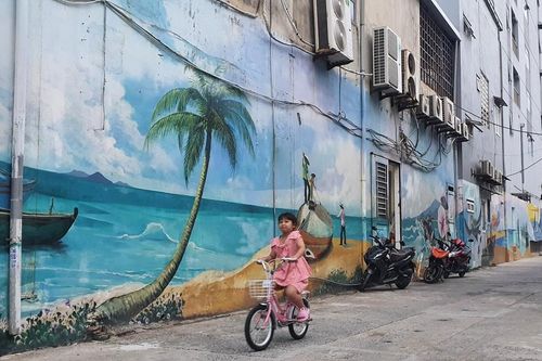 Đà Nẵng: Đìu hiu các con đường bích họa