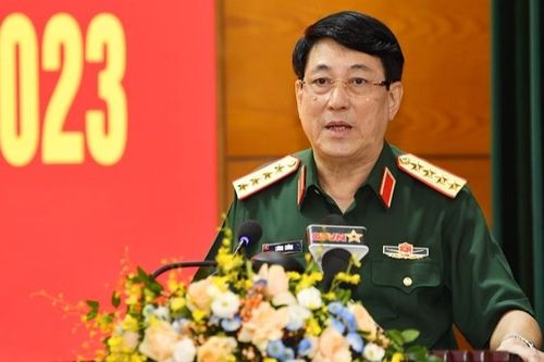 Xây dựng Đảng bộ Quân đội trong sạch, vững mạnh tiêu biểu