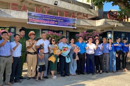 Tàu Thống Nhất thêm điểm dừng tại Quảng Bình