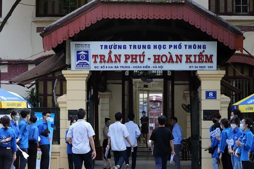 Lại nói về đề thi văn hiện nay