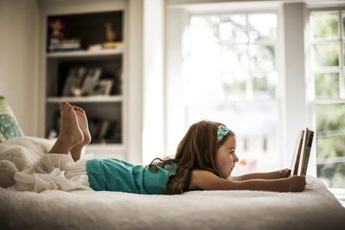 Khủng hoảng kỳ nghỉ hè: Cha mẹ làm gì để cân bằng tâm lý cho trẻ?