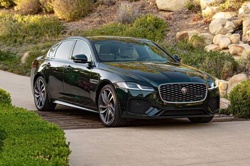 Bảng giá xe Jaguar tháng 7/2023