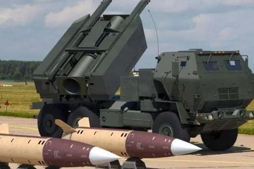 Mỹ quyết định chuyển tên lửa chiến thuật ATACMS cho Ukraine
