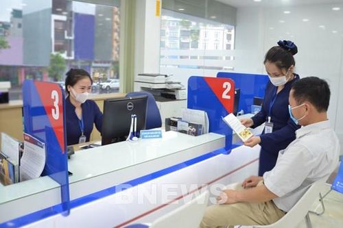 Lãi suất ngân hàng SCB giảm sâu so với hồi đầu năm