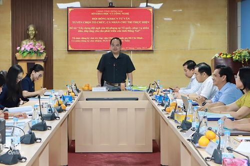 Khảo sát, đánh giá khách quan thực trạng đội ngũ cán bộ, đảng viên