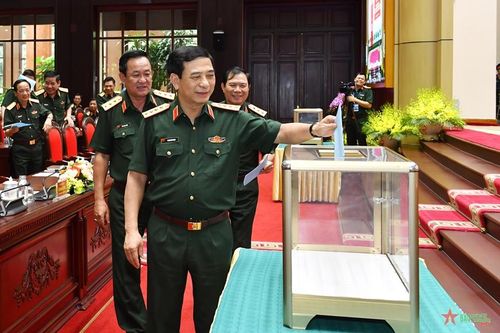 Hoạt động của lãnh đạo Đảng, Nhà nước