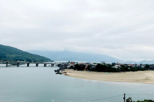 Hai lần ghé lại Lăng Cô