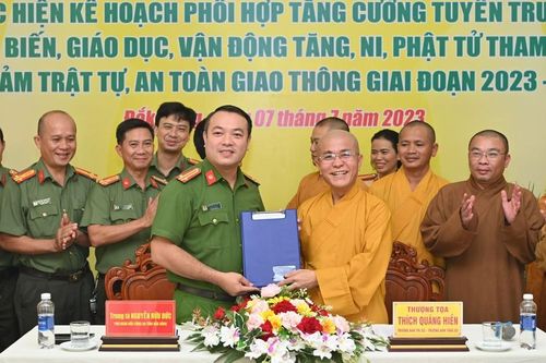 Đắk Nông: Ký kết tuyên truyền về trật tự, an toàn giao thông giai đoạn 2023-2026