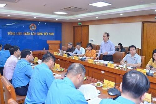 Thường trực Ủy ban Pháp luật làm việc với Tổng Liên đoàn Lao động Việt Nam