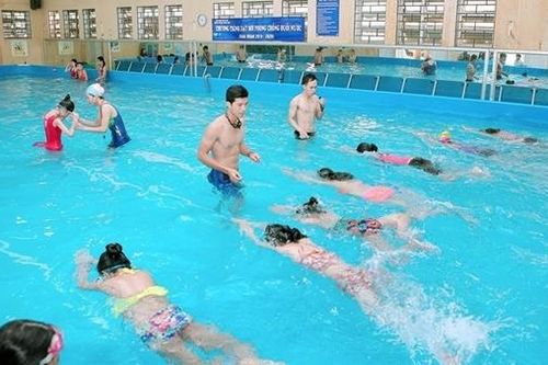 Bé trai 5 tuổi tử vong do đuối nước khi bơi tại resort