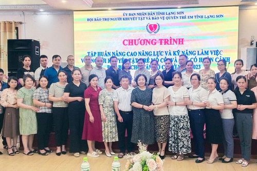 Nâng cao kỹ năng làm việc với người khuyết tật, trẻ mồ côi và trẻ có hoàn cảnh đặc biệt