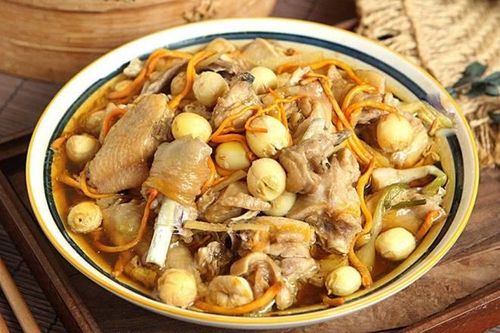 Loại hạt được sinh ra từ 'quốc hoa', ăn vào chữa mất ngủ lại giải khát, đem nấu với gà được món thanh mát