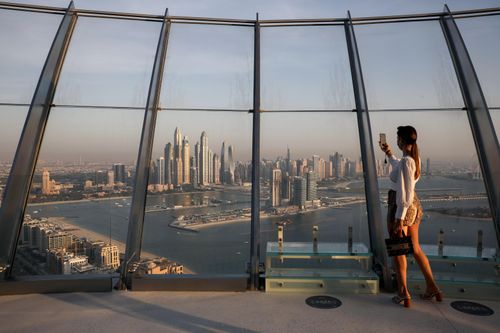Giới nhà giàu ồ ạt mua nhà ở Dubai