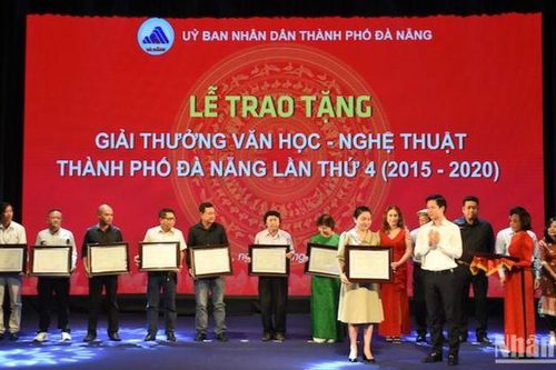 Đà Nẵng: Giải thưởng văn học nghệ thuật thành phố cao nhất là 40 triệu đồng/tác phẩm