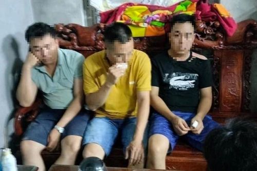 Thấy gì từ việc 3 cựu công an bị khởi tố do bắn dê của dân?