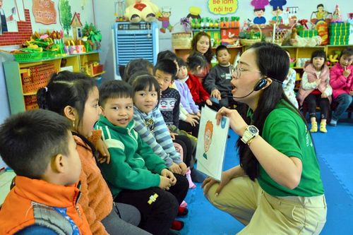 Nhiều rào cản dạy học tiếng Anh ở vùng khó