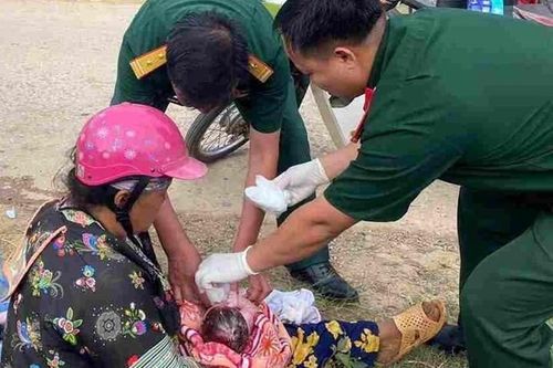 Các đoàn kinh tế - quốc phòng - 'điểm sáng' trên biên giới đất liền, biển, đảo