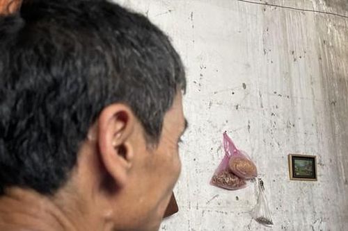 Chạy nắng nóng ở xóm chạy thận