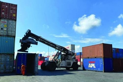 Nghịch lý phí cược container