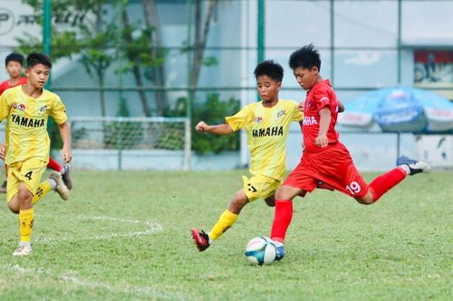 Xác định 8 đội bóng vào tứ kết giải U13 toàn quốc