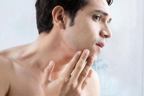 Sự thật râu đàn ông mọc nhanh ám chỉ tuổi thọ ngắn