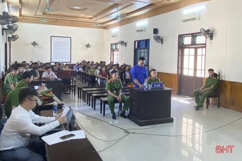 Cơn lửa hận mù quáng...