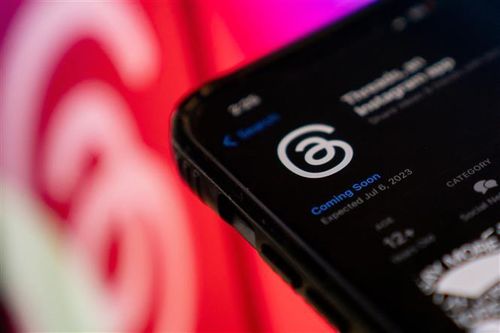 Meta phản pháo cáo buộc Threads tuyển dụng cựu nhân viên Twitter