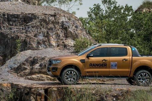 Giá xe Ford mới nhất tháng 7/2023: Ranger được tặng 100% phí trước bạ