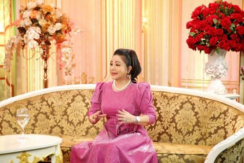 Ca sĩ Ngọc Ánh: 'Thời hoàng kim, trung bình mỗi ngày tôi hát 8 show'