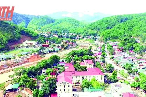 Quan Sơn khởi sắc sau nửa nhiệm kỳ