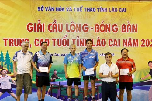 Bế mạc Giải cầu lông - bóng bàn trung, cao tuổi năm 2023