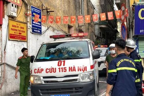 Hà Nội: Cháy nhà ống, 3 người trong một gia đình tử vong thương tâm