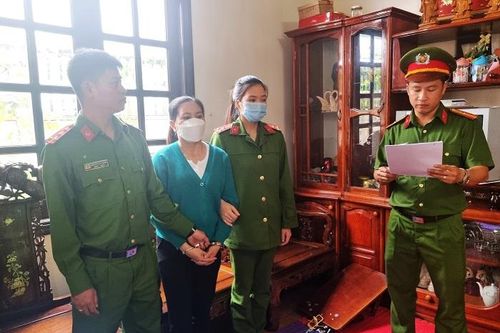 Số tiền kế toán Chi cục Thi hành án lừa đảo nhiều người