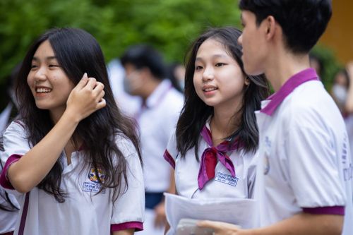 Nhiều tỉnh công bố điểm chuẩn lớp 10, có nơi chỉ từ 2 điểm/môn là đỗ