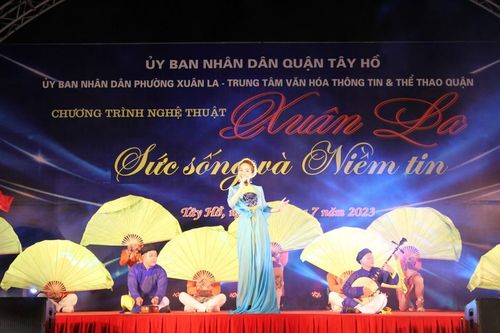 Ấn tượng đêm nhạc 'Xuân La – Sức sống và Niềm tin'