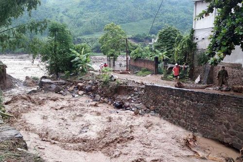 Cảnh báo mưa lớn, lũ quét, sạt lở ở vùng núi Bắc Bộ