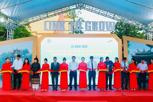 Hà Nội đẩy mạnh xúc tiến đầu tư, thương mại, du lịch với các tỉnh miền trung