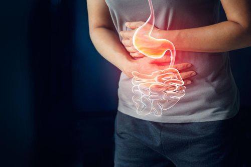Người trẻ mắc bệnh đau dạ dày từ thói quen tai hại