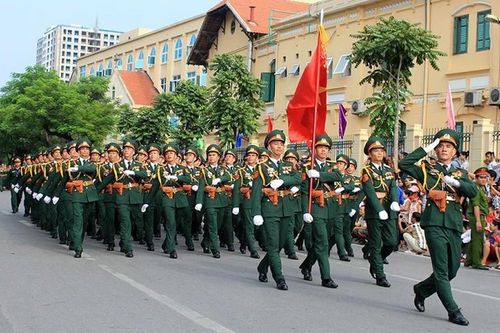 Xem bảng lương sĩ quan, quân nhân chuyên nghiệp quốc phòng