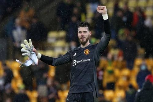 Thủ thành De Gea chính thức chia tay MU
