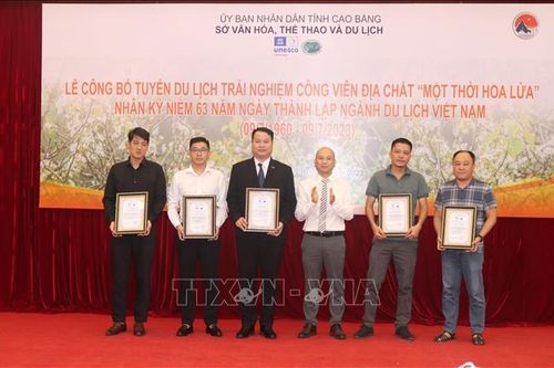 Tuyến trải nghiệm 'Một thời hoa lửa' ở vùng Công viên địa chất toàn cầu Non nước Cao Bằng