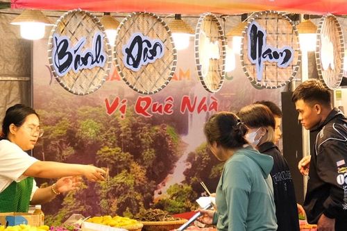 Sôi động ngày hội du lịch và ẩm thực