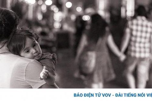 Chồng tôi muốn 'thoát nghèo' bằng cách ngoại tình với người có tiền